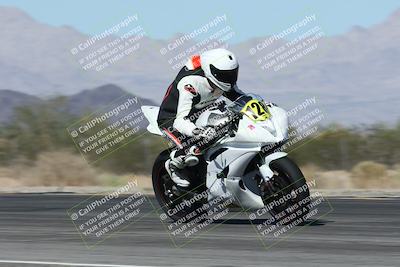 media/Oct-05-2025-CVMA (Sun) [[beeef4f201]]/Race 15-Amateur Formula Middleweight/